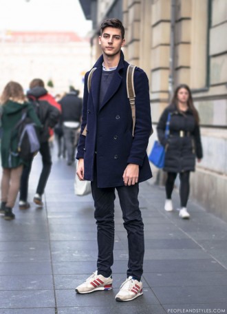 CUTE GUY, NICE STYLE: PEA COAT AND A BACKPACK