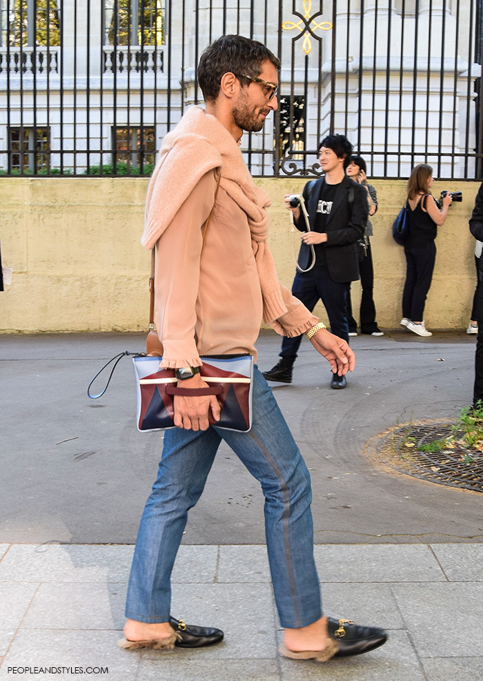 simone marchetti, men's street style, Paris style autumn, Gucci Kangaroo-Fur-Lined Slippers, street style, Paris Fashion Week, wear jeans, rose-quartz shirt and Gucci slippers