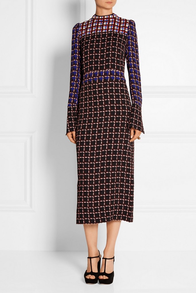 What to wear to work: midi dress Marni, street style look from Paris