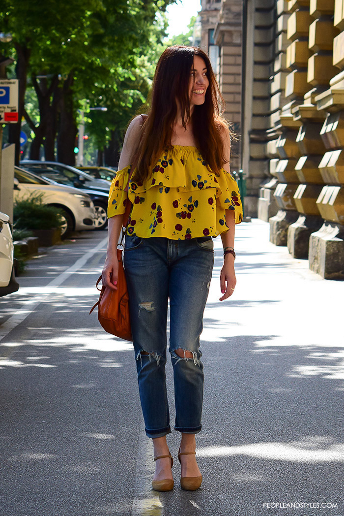 Street style summer women's fashion, how to wear off the shoulder yellow Zara top and distessed jeans